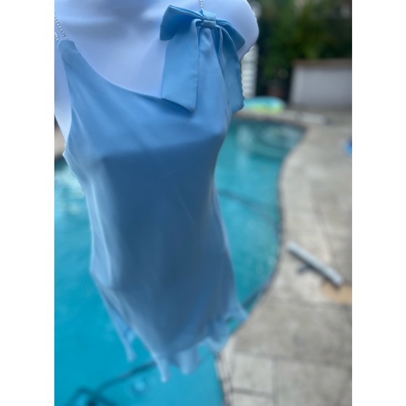 Hype Flowy Midi Dress with pearl spaghetti Straps Size 8 - Picture 10 of 13